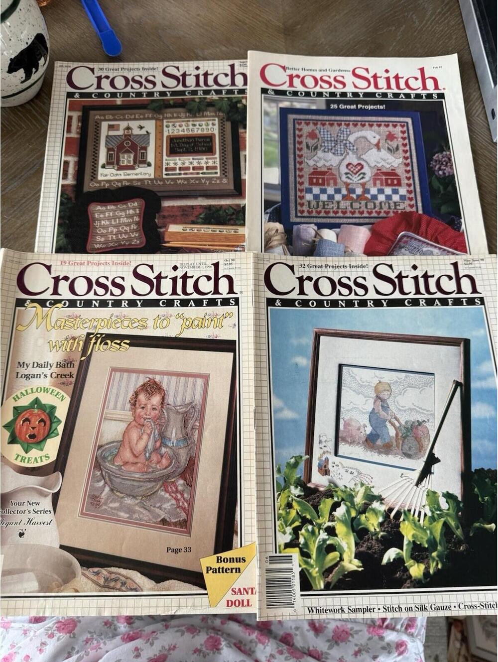 Lot Of 4 Cross Stitch & Country Crafts Magazines Dates In Description